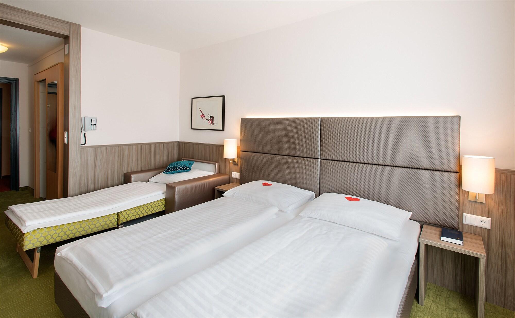 Hotel City Villach Bagian luar foto